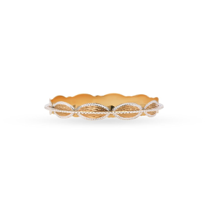 Timeless Link Bangle